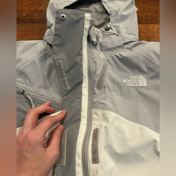 The North Face Women's Cinnabar Triclimate Jacket Size XS Two Jackets in One - Picture 4 of 15